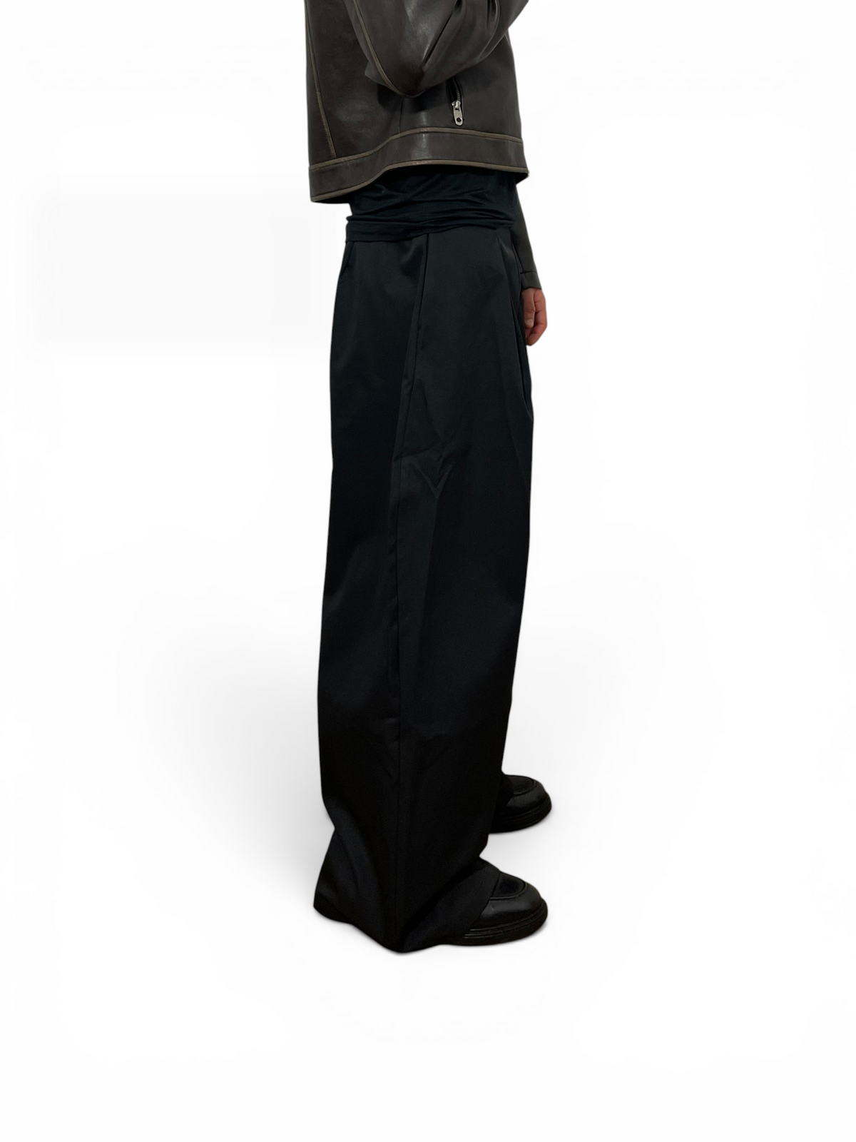 Pantalon parachute structuré à pinces | Homme