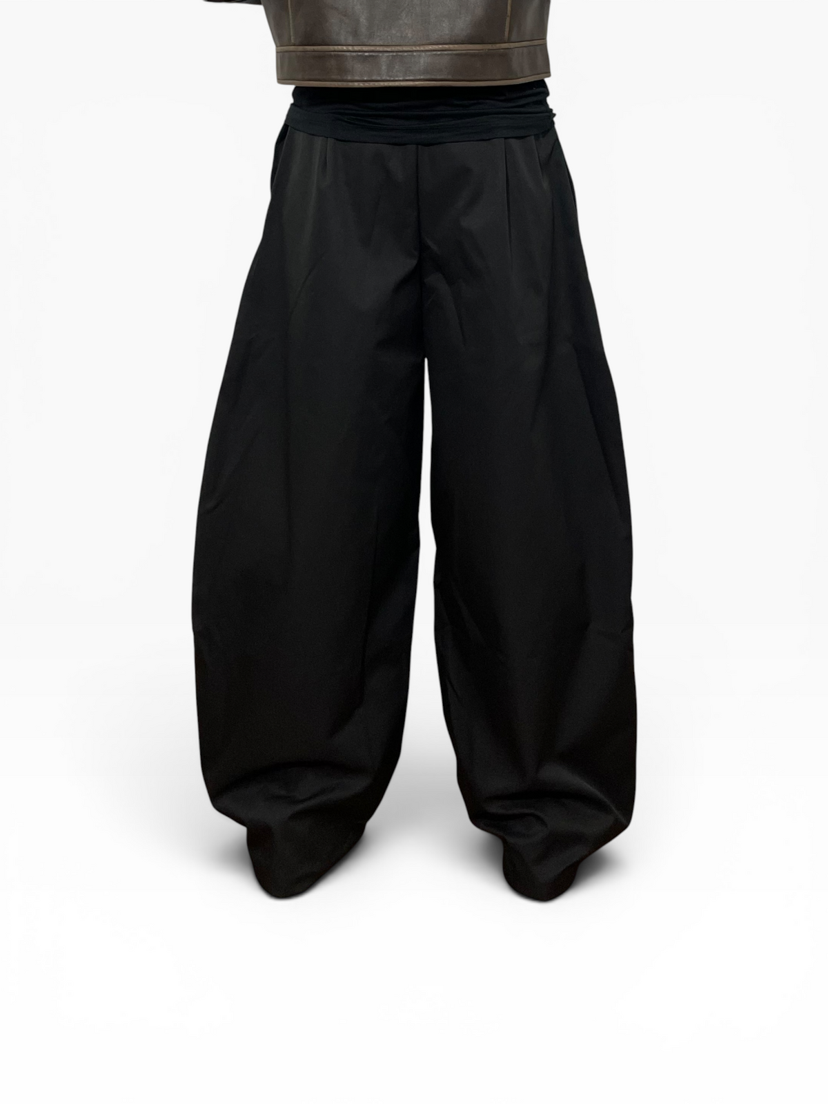 Pantalon parachute structuré à pinces | Homme