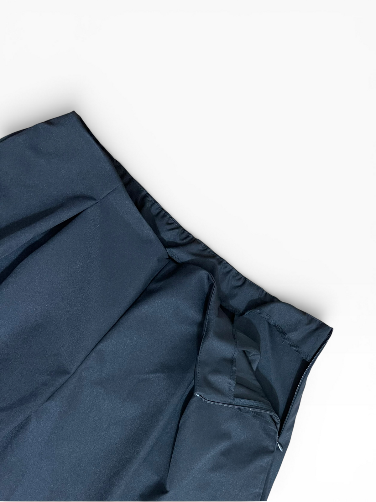 Pantalon parachute structuré à pinces | Femme